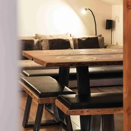 Luxury Larch Loft Tesido